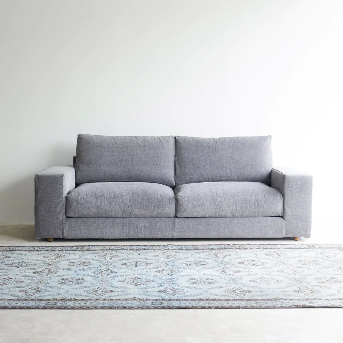 pisa sofa